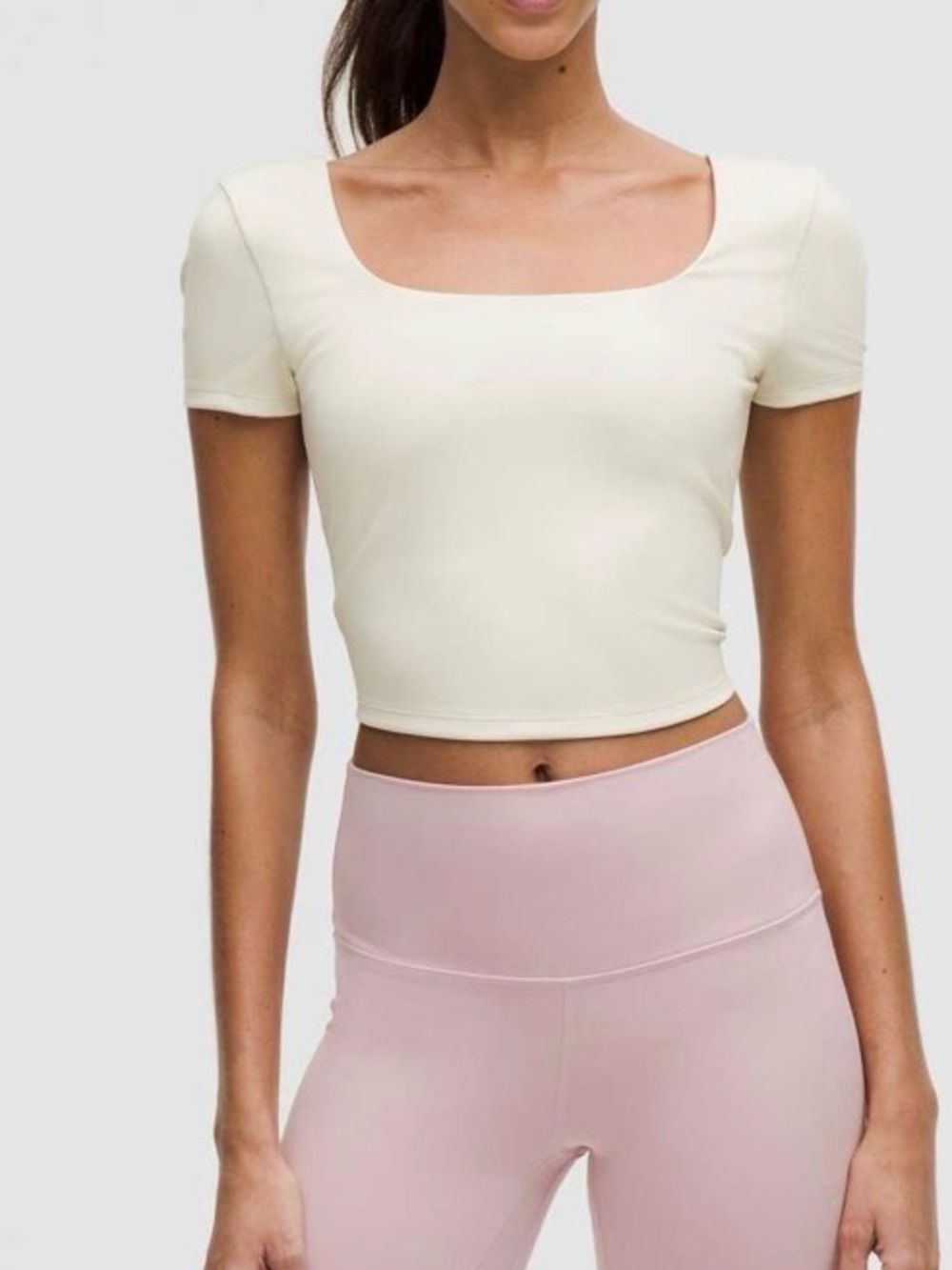 Lululemon Wunder Under SmoothCover Square Neck T-Shirt Light Ivory Size 6